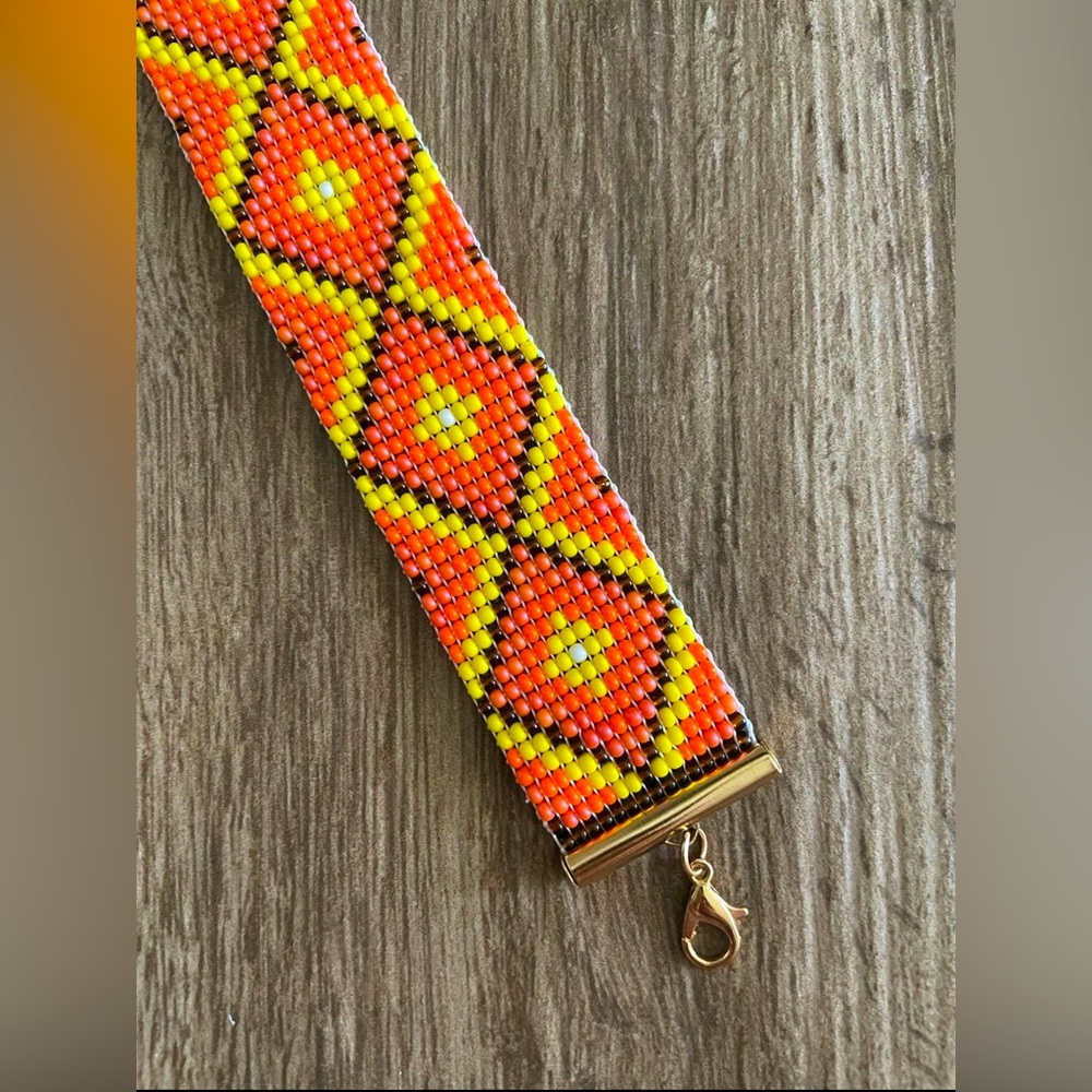 Vintage Loom Beaded Bracelet Handmade Made.